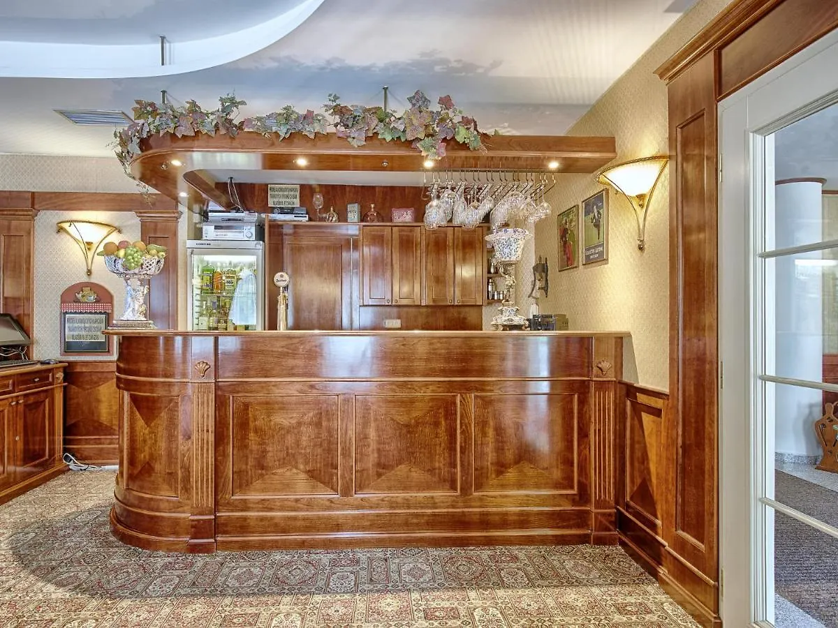Hotel Salve Karlovy Vary 4*,  Czech Republic
